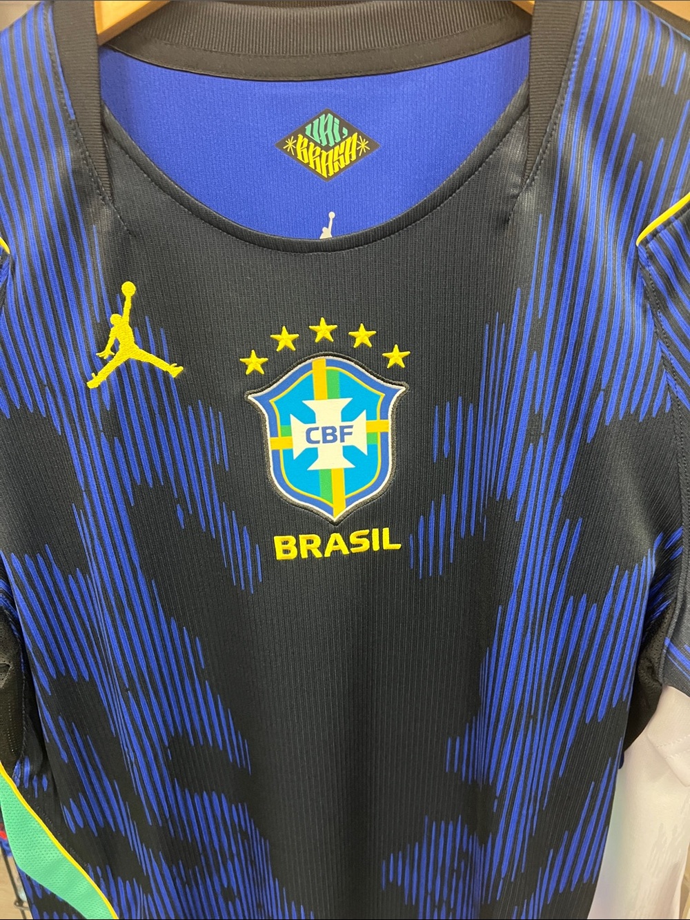 Official jersey Brasil away 2026 World Cup
